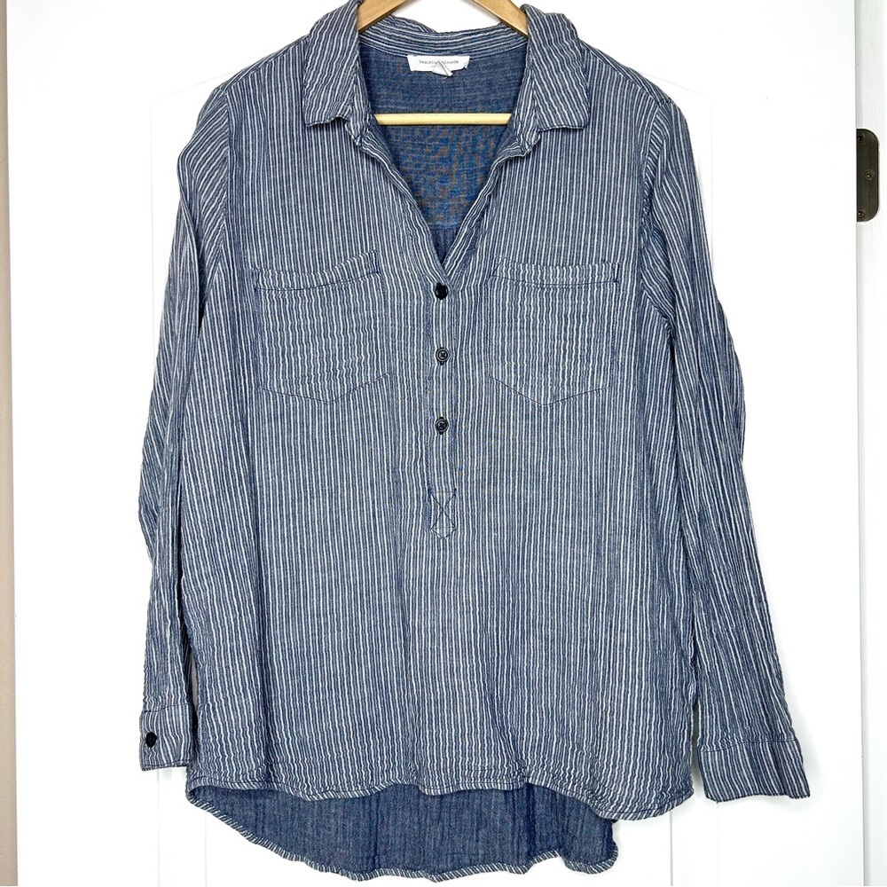 BeachLunchLounge blue Striped Top size large